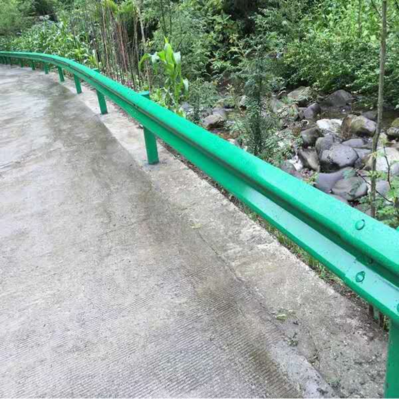 道路防撞護欄 國道省道二波三波波形護欄 國標(biāo)塑噴波形護欄